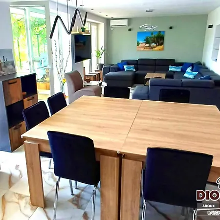 Arode Dionysus - Digital Nomads Coliving