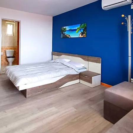 Arode Dionysus - Digital Nomads Coliving Gasthof *