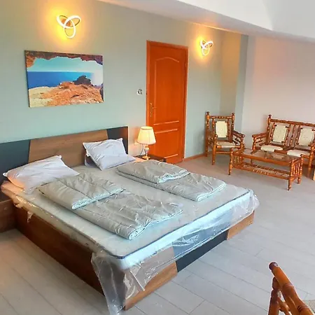 Arode Dionysus - Digital Nomads Coliving Penzion Balčik