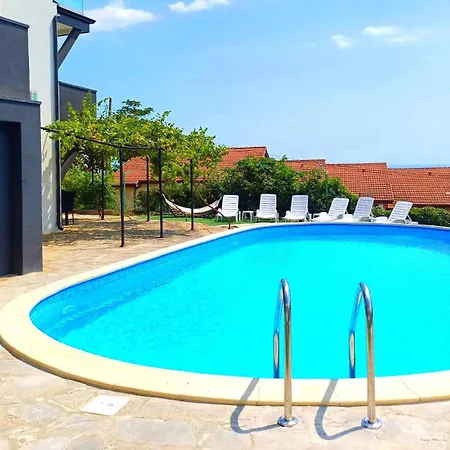 Arode Dionysus - Digital Nomads Coliving Penzion