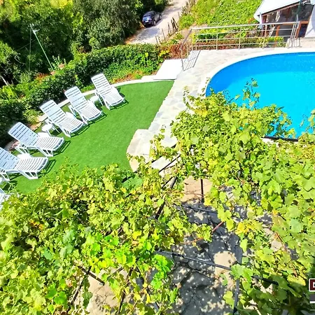 Arode Dionysus - Digital Nomads Coliving Gasthof