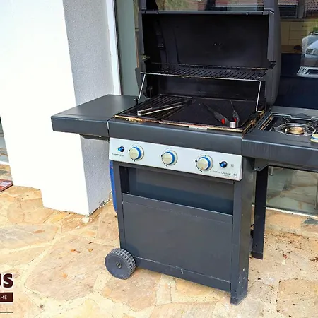 بيت ضيافة Arode Dionysus - Digital Nomads Coliving