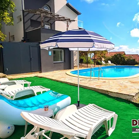Arode Dionysus - Digital Nomads Coliving Penzion Balčik