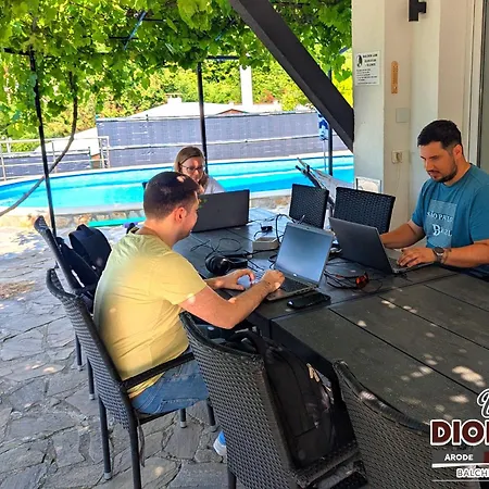 בית הארחה Arode Dionysus - Digital Nomads Coliving