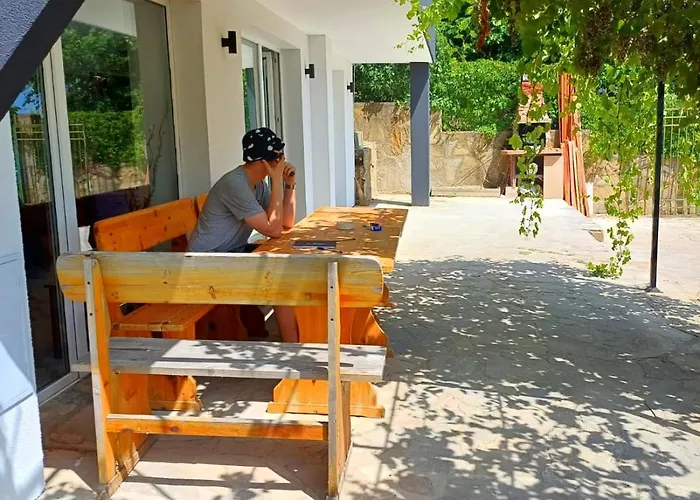 Arode Dionysus - Digital Nomads Coliving Πανσιόν