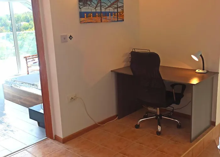 Arode Dionysus - Digital Nomads Coliving *