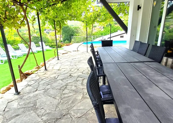 Arode Dionysus - Digital Nomads Coliving * Μπαλτσίκ