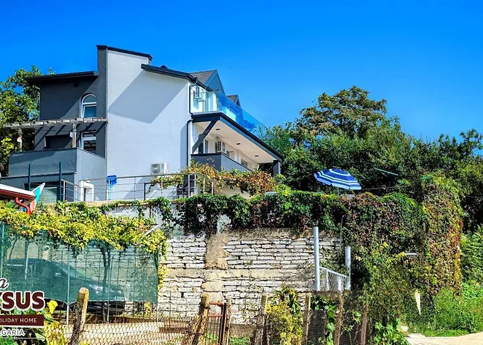 Arode Dionysus - Digital Nomads Coliving Μπαλτσίκ