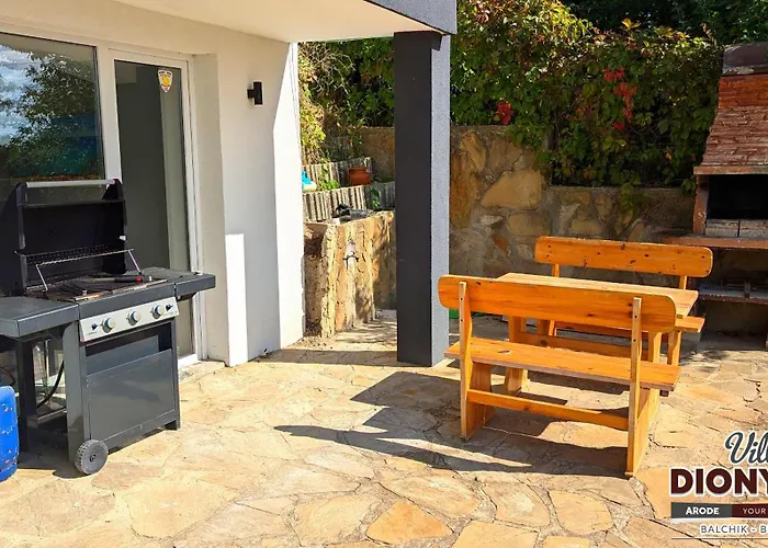 Arode Dionysus - Digital Nomads Coliving Μπαλτσίκ